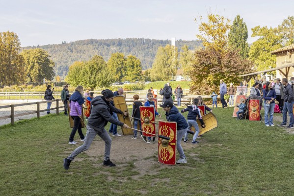 Family tour with training as a legionnaire
