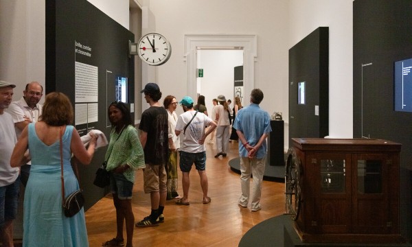 In Pursuit of Time. Theatrical Guided Tour