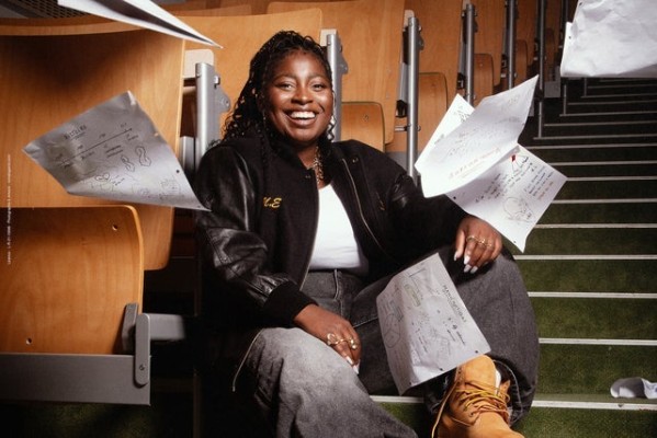 La Mauvaise Education de Sarah Lélé