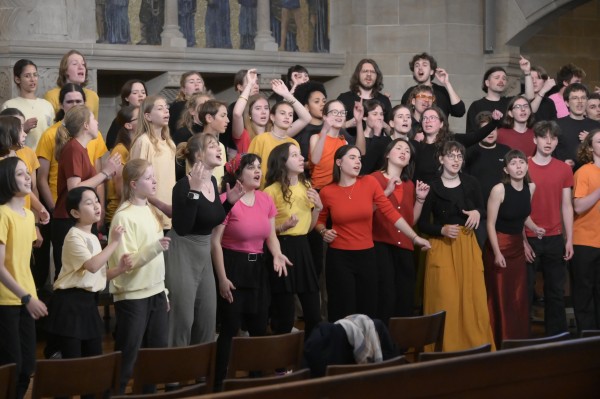 Ständeli with the youth choirs Vivace and ATempo!
