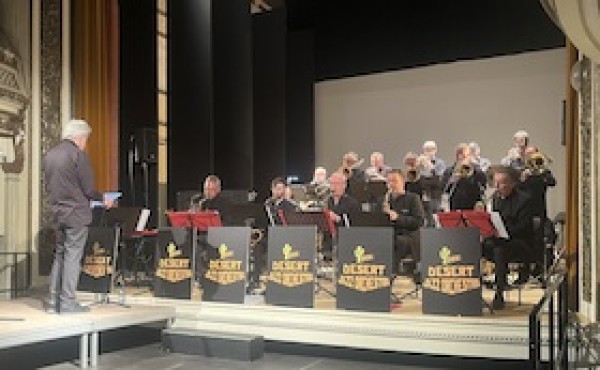 Lindsey Blount y la Desert Jazz Orchestra