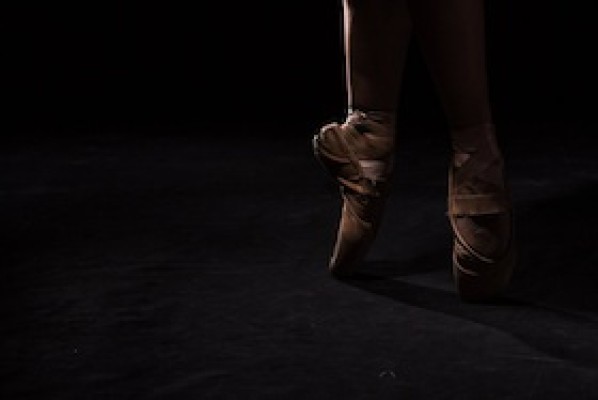 Alice in Wonderland - Dance Piece by Guido Markowitz and Mar Rodriguez Valverde