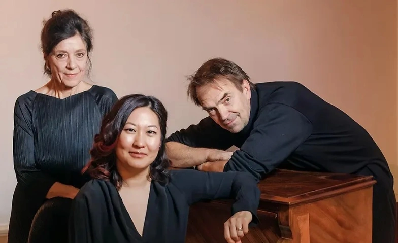 zuoz globe plays - MADAME PYLINSKA, DAS GEHEIMNIS VON CHOPIN