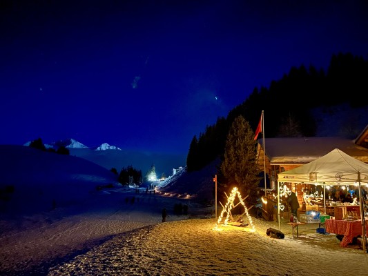 Christmas Market Elsigenalp