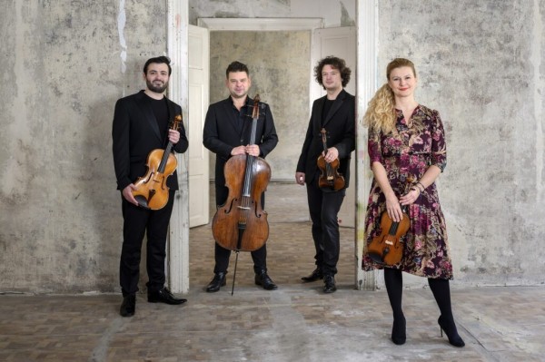 Pavel Haas Quartet and Jan Bartoš