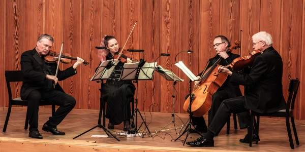 ABBA, Beatles et Queen Classiques