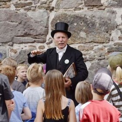 Children's Tour with Professor of Villingenology Dr. Dr. Mäx Müller