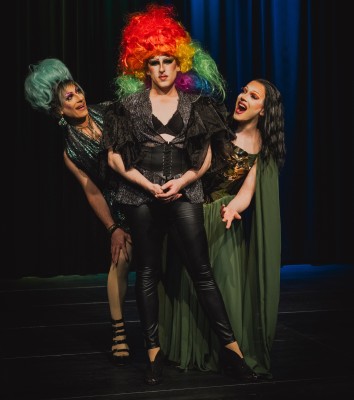 Amélie Putain, Miss Moe Tivation und Vio la Cornuta - Drag im Freiamt
