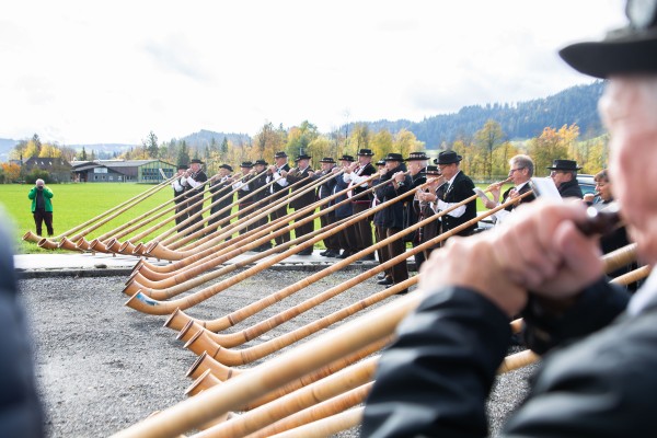 Concierto de Alphorn del Verband de Jodel de Berna