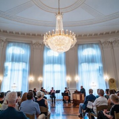 Camerata St. Blasien, Solista: Edith Fischer, Piano