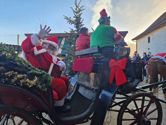 Sonntage im Maison du Père Noël de Mormont-Courchavon
