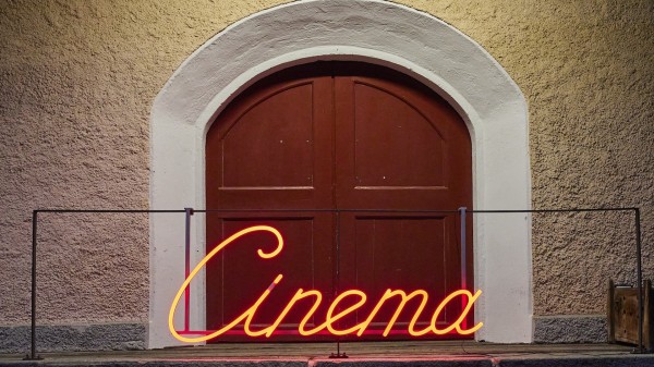 Cinema Staziun Lavin - SALVATION