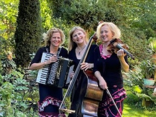 Muzet Royal - Anniversary Concert: The Best of 22 Years of Muzet Royal