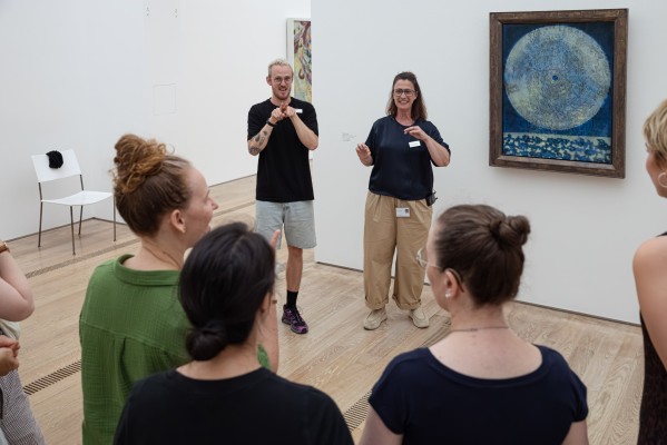 Sign Language Exhibition Tour