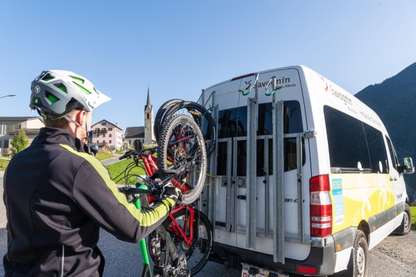 Bike & Hike Bus Cre digl Lai – Savognin