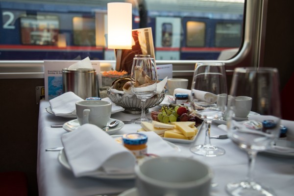 Brunch trips on the Red Arrow.