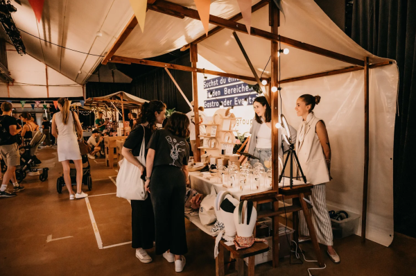 Nachtmarkt im Freiruum