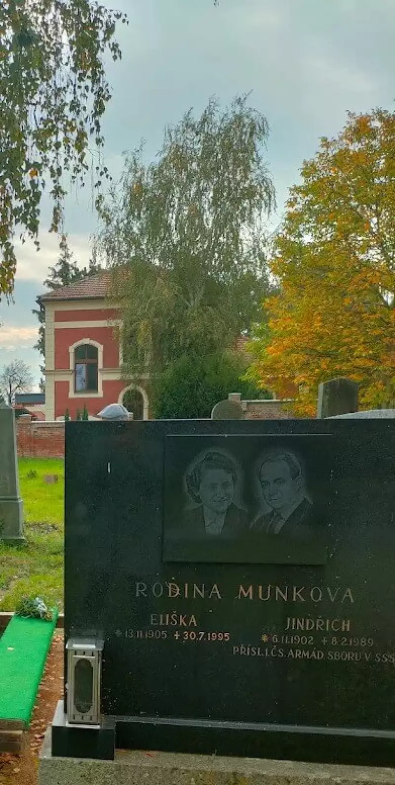 Daniel Soukup: Olomouc Jewish Cemetery as a Mirror of the Community
