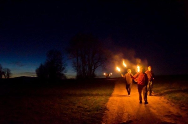 HALLOMANIA - Torchlight Walk & Local Aperitif at Salève