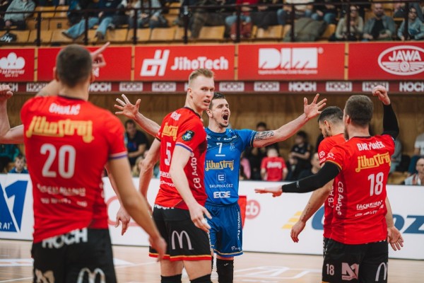 EXTRALIGA MÄNNER: Jihostroj – Lvi Praha