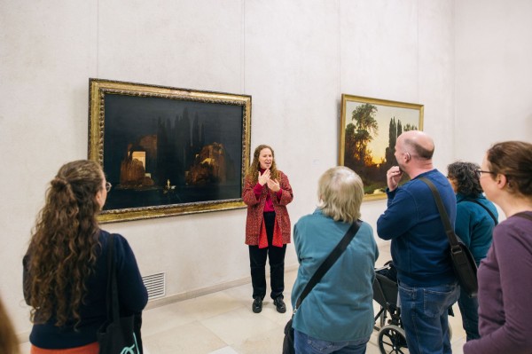 Guided tour in sign language