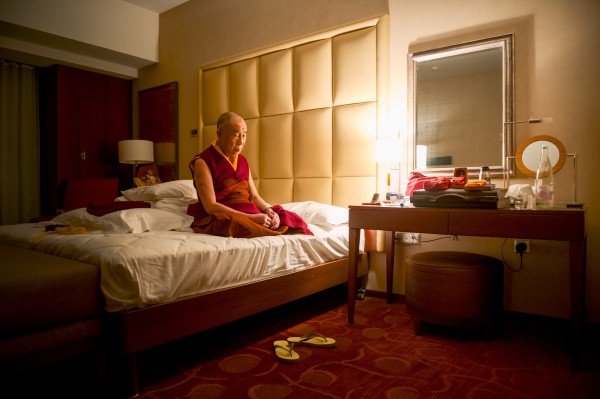 The Path of the Dalai Lama - 35 Years Accompanied by Manuel Bauer - Explora Live Show