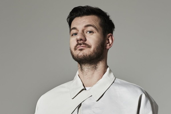 ALESSANDRO CATTELAN - Bienvenue dans l’IA !