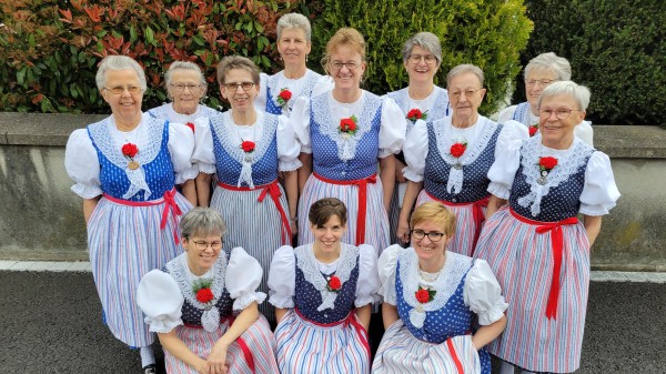 Senioren-Plausch mit dem «Landfrauenchörli Brunnadern»