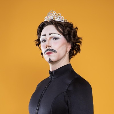 Finsterbusch Collective – Ludwig 2.0 - CEO von Gottes Gnaden – PREMIERE