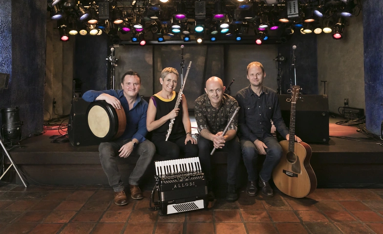 Flook - Celtic roots, blazing groove