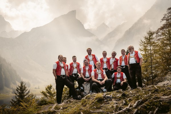 Concierto en la Iglesia: Alpeblueme Yodel Club de Herisau