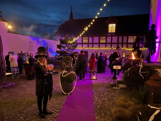 6th Halloween Dinner & Party