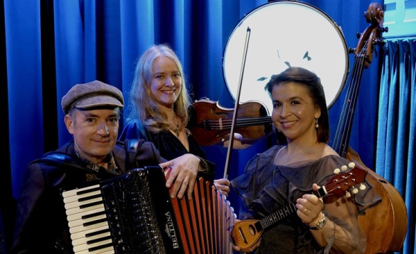 Musique Simili, «Viva la Luna»