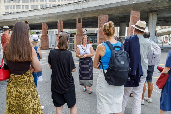 Promenade urbaine : œuvres constructives-concrètes et conceptuelles à Zurich