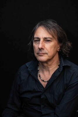 Pippo Pollina - « Solo en Concierto - Invitada Especial: Elisa Sandrini »