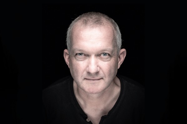 Simon Enzler – «zmetztinne»