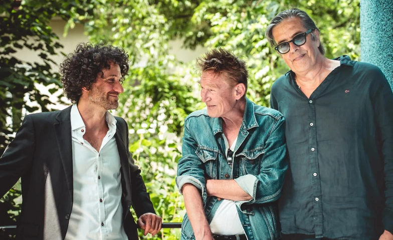 Pedro Lenz & Simon Ho & Jonatan Blaty «Mit Linggs»