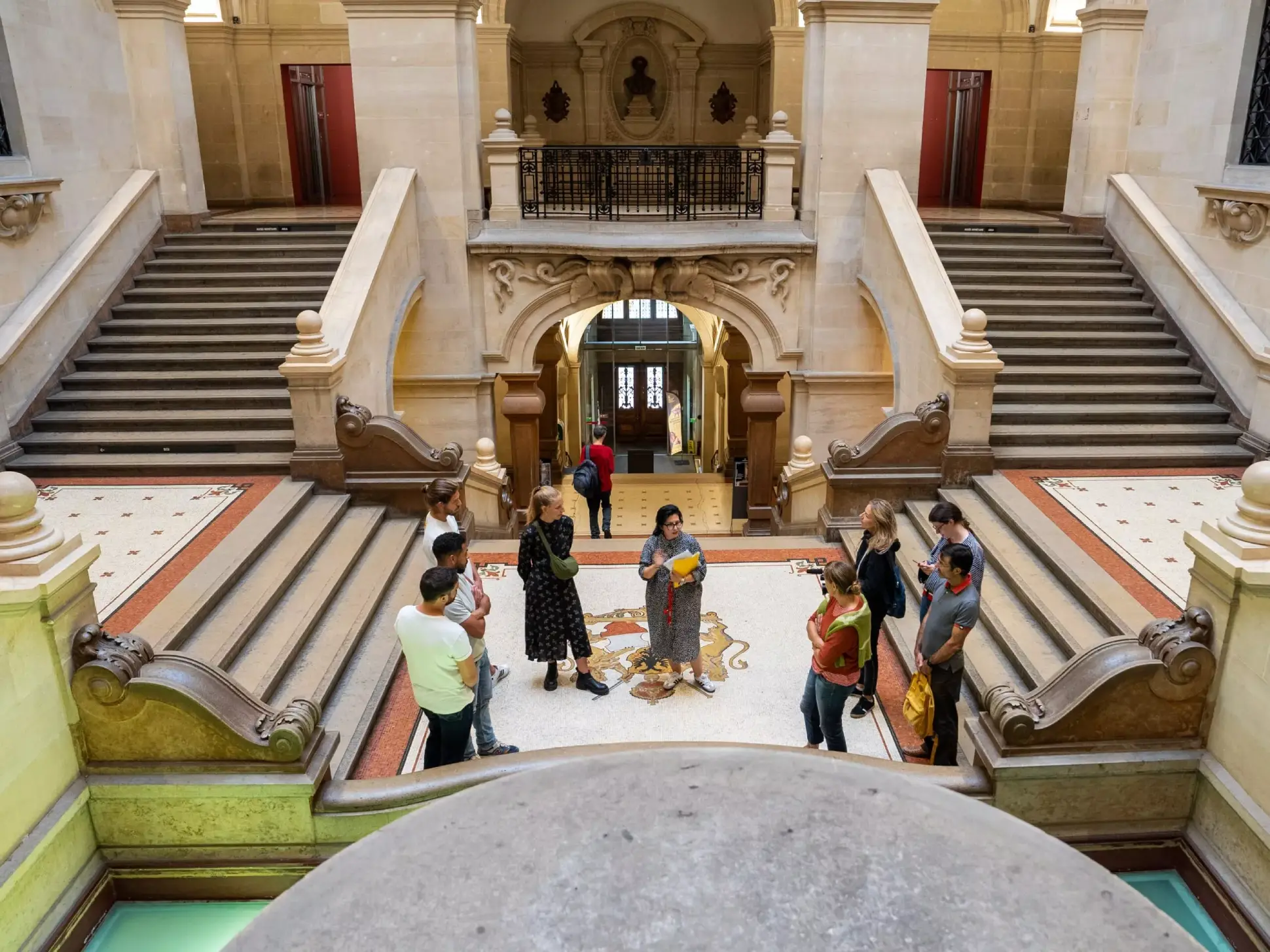 Hör auf die Stille des Palais Rumine