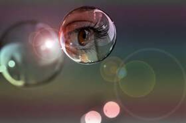 Urania and Berlin Brains on Tour: Between the Glances - The Hidden Dynamics of Seeing