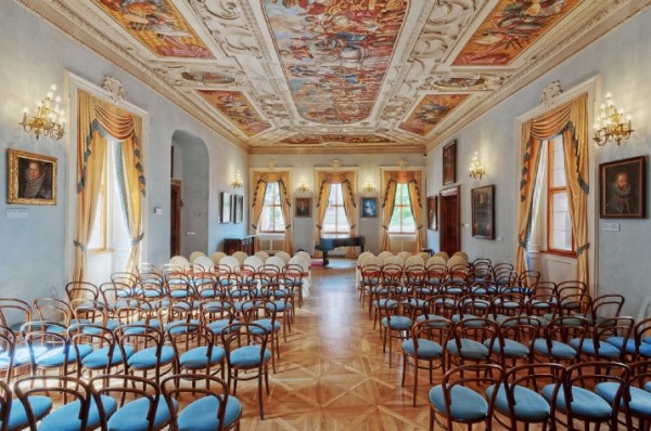 MATINEE (Midday Classic Concert) at Prague Castle