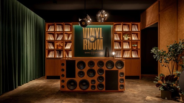 Accès à Vinyl Room – Harlem Globetrotters (billet de concert non inclus)