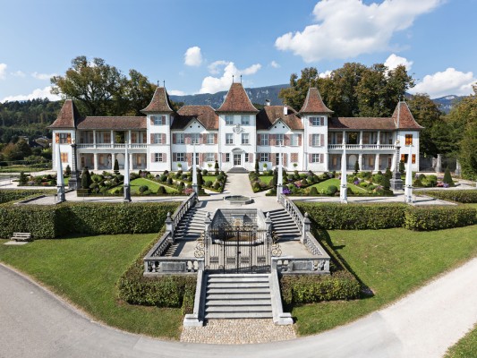 Castles & Delights – three castles, three culinary stops