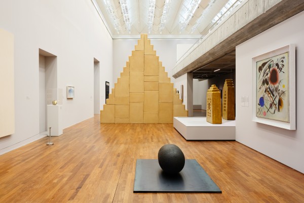 Wolfgang Laib and the Collection of Kunsthaus Zürich