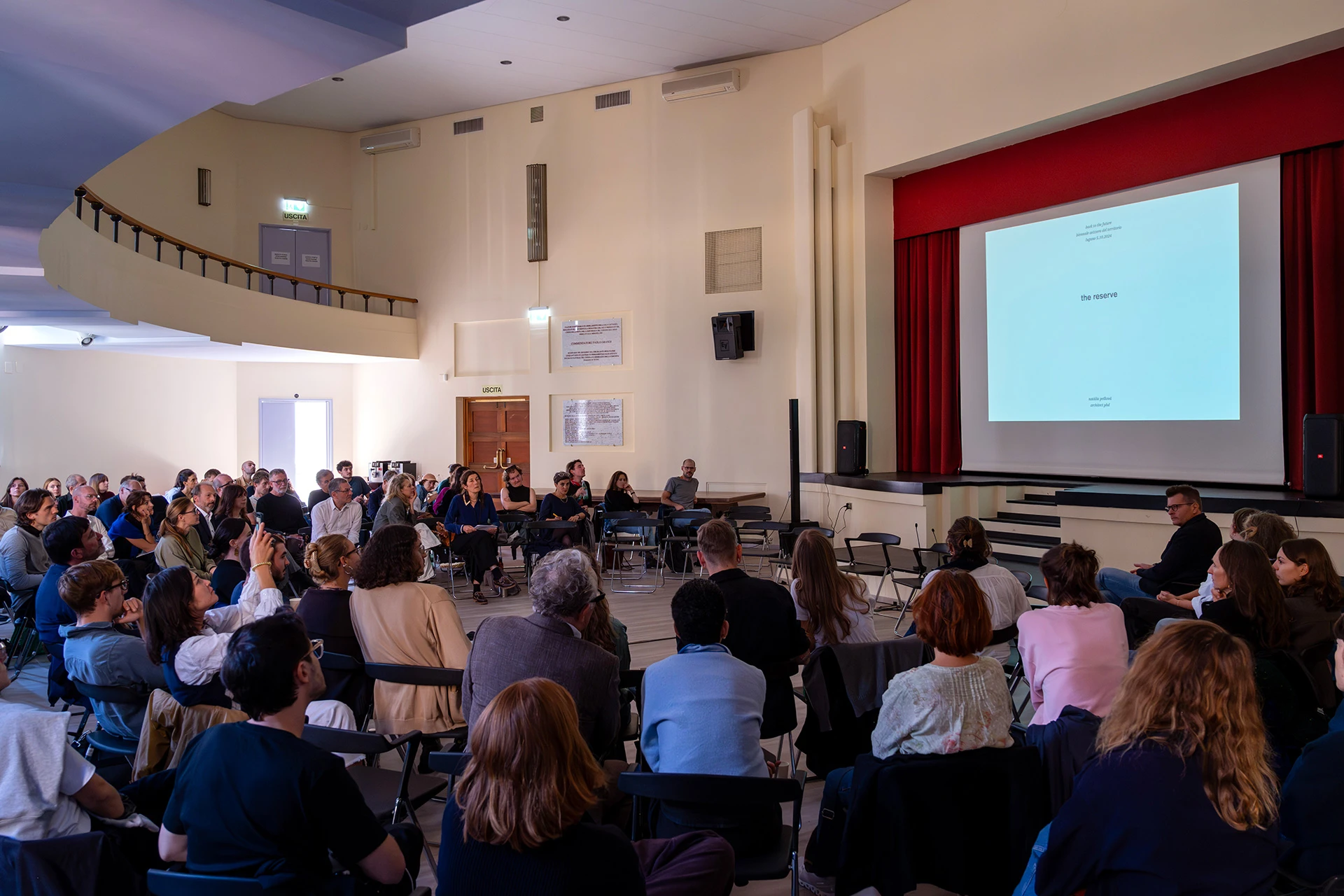 6a biennale svizzera del territorio – Handle with care