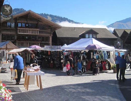 Traditional market in Saanen