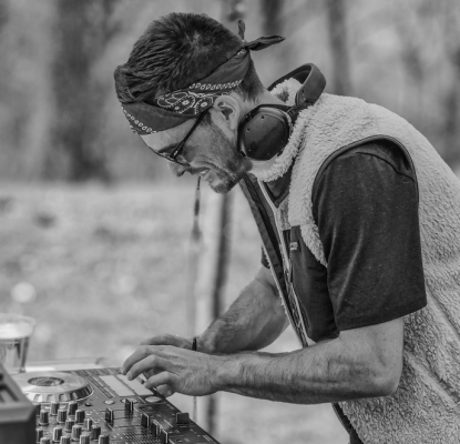 DJ Bench Live en la Gletscherbar en Gandegg