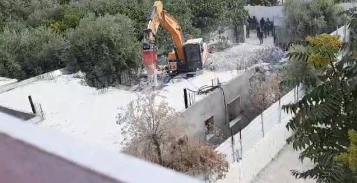 حماس تدعو لتشكيل لجنة وطنية لحماية أحياء القدس