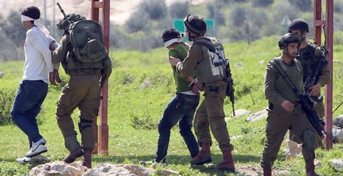 الاحتلال ينفذ اعتقالات بالضفة والقدس.. ودهس 3 بالخليل