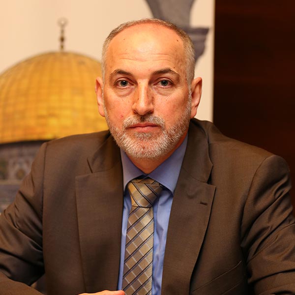 الأمين العام لمنتدى تواصل "هشام قاسم" مع الإعلامي "معتز مطر" متحدثا حول دور المنتدى وأهدافه في ظل الظروف الحالية التي تشهدها المنطقة العربية