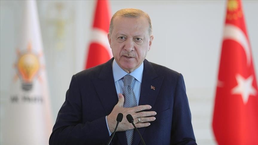 تركيا.. هاشتاغ “نحن إلى جانب أردوغان” يتصدر “تويتر” بأكثر من مليون تغريدة